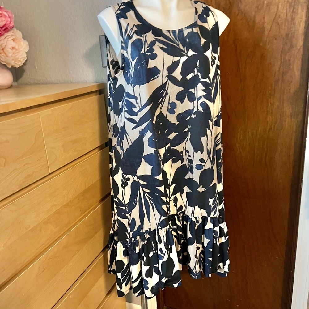 bryn walker Angelita ALine Flowy Sleeveless Floral Ruffle Dress Tan Navy